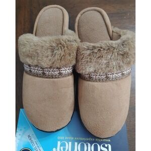NEW Isotoner Microsuede Fair Isle Tan Scuff Slippers Clogs S 75667
